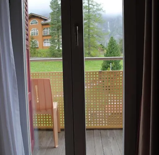 Πανδοχείο Des Alpes 2*