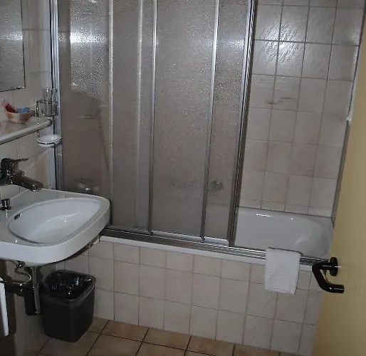 Πανδοχείο Des Alpes Kandersteg