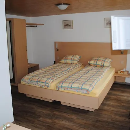 Des Alpes Zajazd Kandersteg