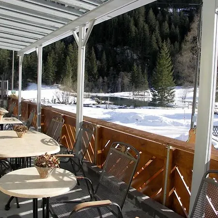 Des Alpes Mini-hôtel